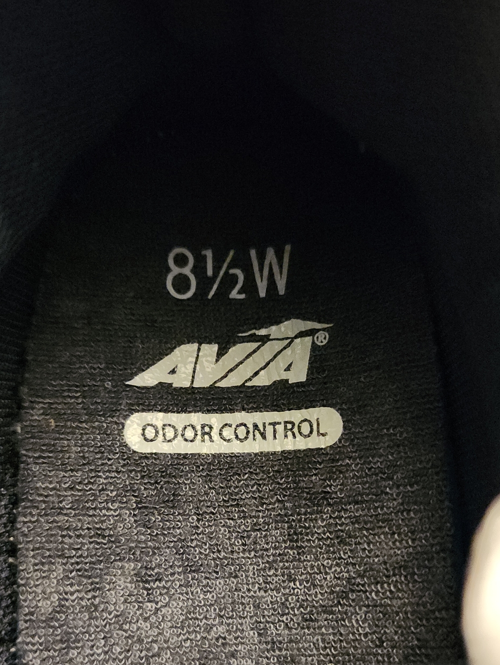 Avia Silver Athletic Sneaker (8.5W)NWT - Picture 7 of 7